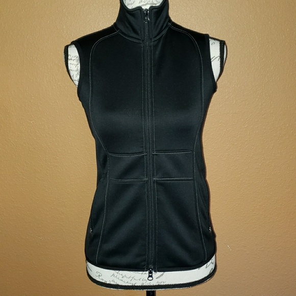 Athleta Jackets & Blazers - Athleta fleece lined jogging style vest sz XS